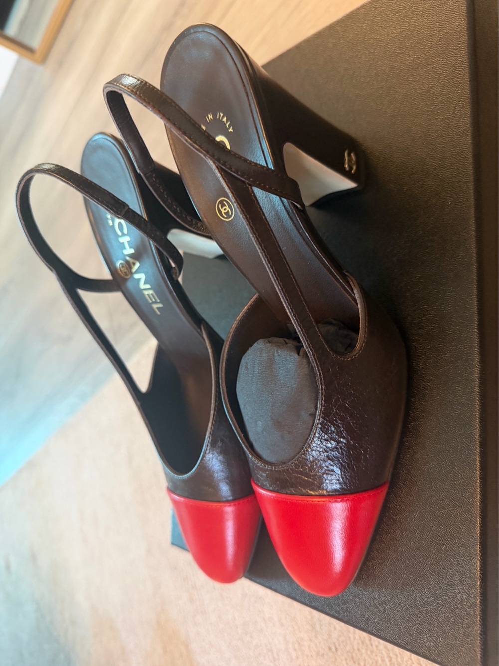 CHANEL COCO 90MM SLINGBACK Brown Leather with Red Cap Toe - Picture 2 of 9